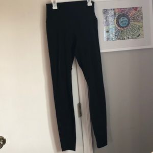 Black lulu leggings